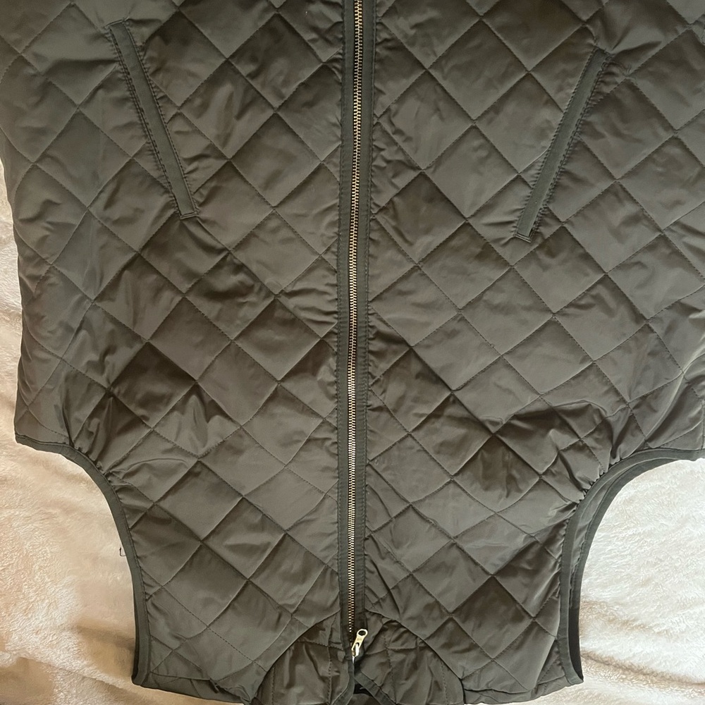 Old Navy Olive Green Quilted Vest